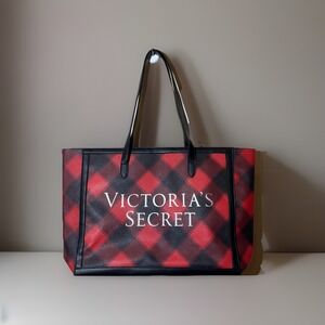 Victoria's Secret Open Top Weekender Holiday Black Red Plaid Women Tote Bag NWOT
